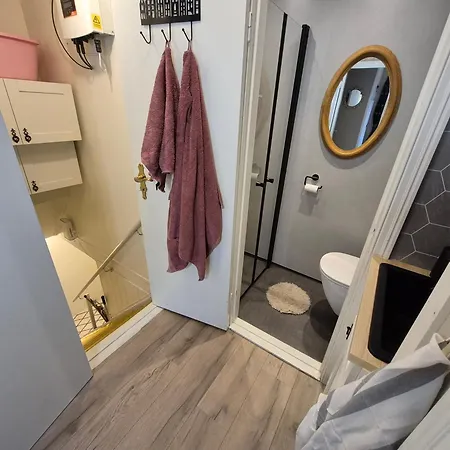 Mormors Basseng Privatunterkunft